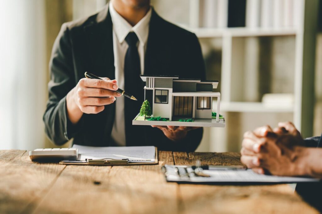 Why NRIs Should Choose Professional Property Management in India